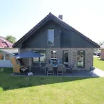 Feriendorf Sudstrand Haus 32 *